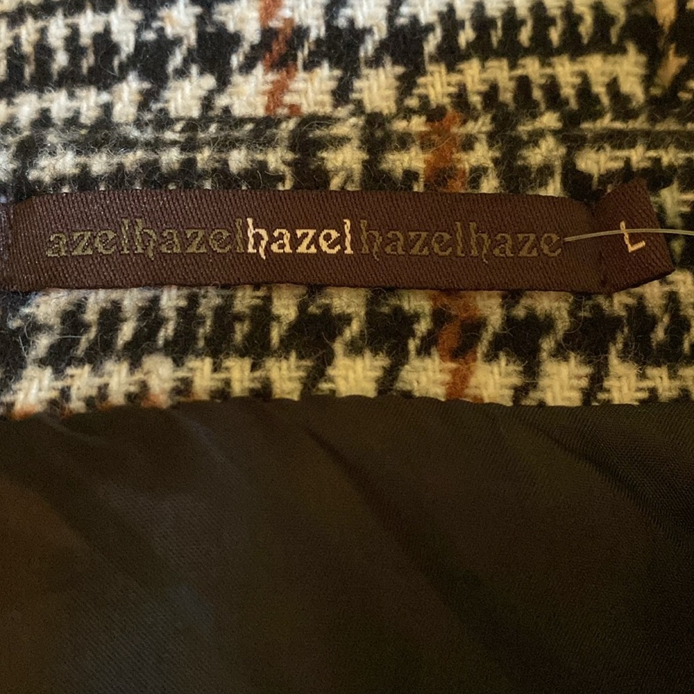 Ladies Jacket - Picture 3 of 5